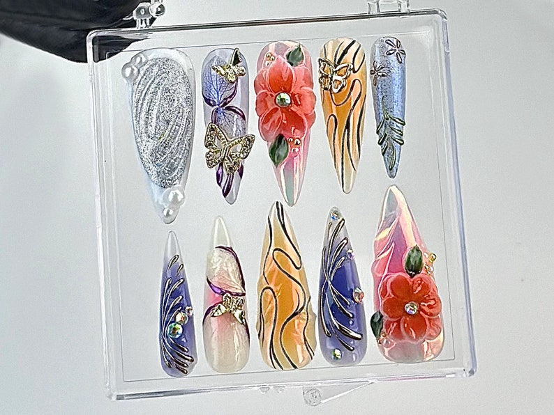 Artistic Butterfly And Floral Press On Nails| Exquisite Handcrafted Design Fake Nails | Nature-Inspired Nail Art |Gorgeous Press Ons|HC662YK