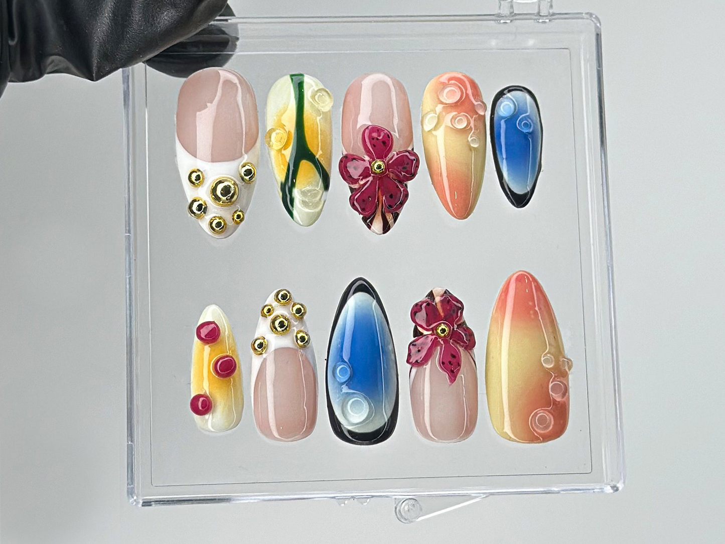 Chic Summer Press-On Nails | Bright Gradient & Floral On Fake Nails | Luxury Gold Studs Nail Charms | 3D Floral Nail Art | HB461TL