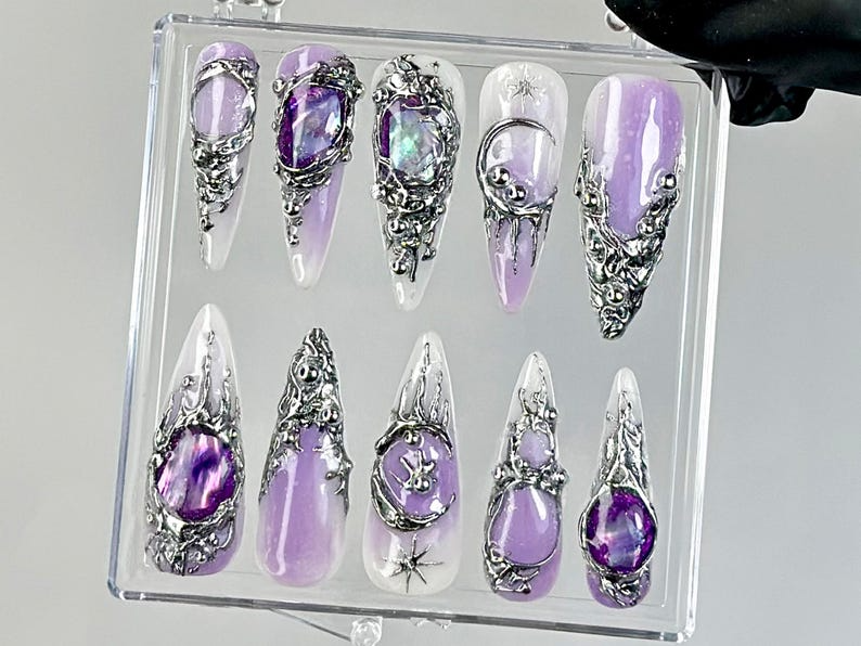 Gothic Purple Press On Nails | Dark Glam Fake Nails | Silver and Purple Nail Art | 3D Gothic Purple Fake Nails | Gothic Nails | HC737YC
