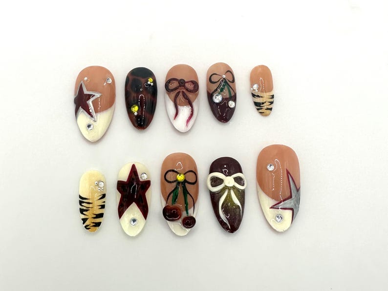 Vintage Cowgirl Fress On Nails - 3D Nail Art - Aesthetic Nail Set - Hand Painted Cowboy Star Nails - Luxury Vintage Nail Set - JC663D