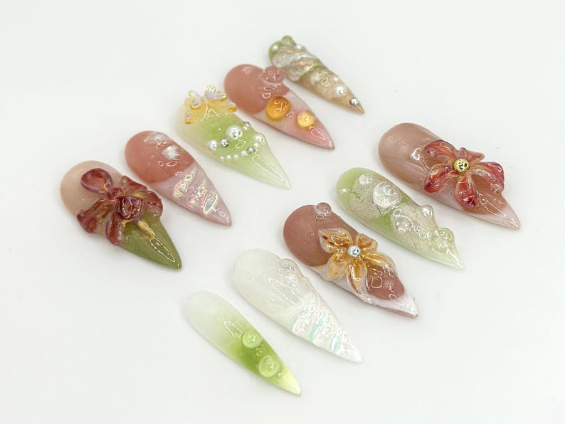 Garden-Inspired Floral Press On Nails | 3D Handcrafted Flowers & Gems Nail Art | Spring And Summer Nail Design | Custom Nail Set | JB661H