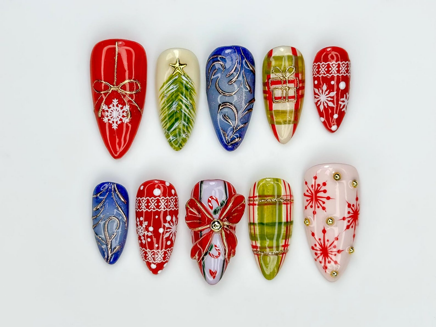 Red & Green Christmas Gift Press On Nails | Christmas Gift Box Nail Art | 3D Ribbon Bow Accent | Snowflake and Festive Pattern Nails|JB241EC