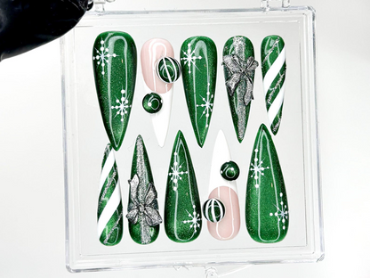 Green Winter Press On Nails | Emerald Snowflake Christmas Press Ons | Festive Holiday Nail | Candy Nails | Elegant Christmas Set | HC1214HC