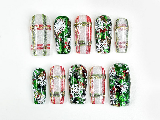 Holiday Sparkle Green Press On Nails For Christmas | Red Green Christmas Nails | Snowflake Glitter Nail Art | Festive Press Ons | Winter Nails | JC227HC