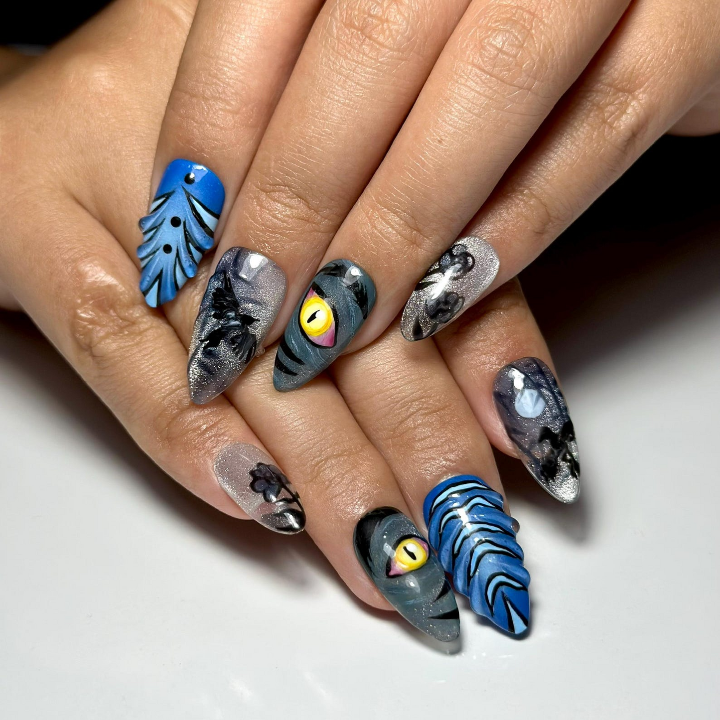 Derpy Tiger Press On Nails | Kpop Demon Hunter Fake Nails | Derpy Tiger Halloween Nail Art | Monster Eye Fake Nails | Anime Nails | HB682YC