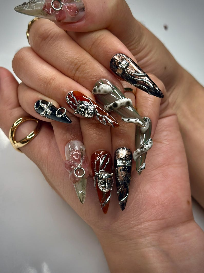 Dark Fantasy Sculpture Press On Nails | 3D Metallic Face Art | Gothic Chains & Abstract Accents | Handmade Nails | Avant-Garde Nail| JB149HK