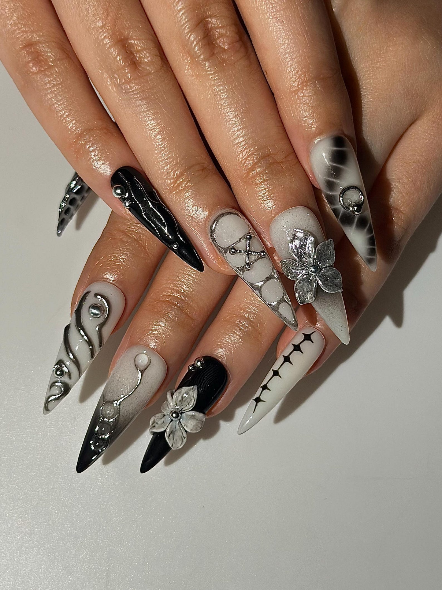 Gothic Silver Flower Press On Nails | Black White Stiletto Nails | Dark Floral Nail Set | Edgy Gothic Nails | Handmade Press Ons | HC1297HC