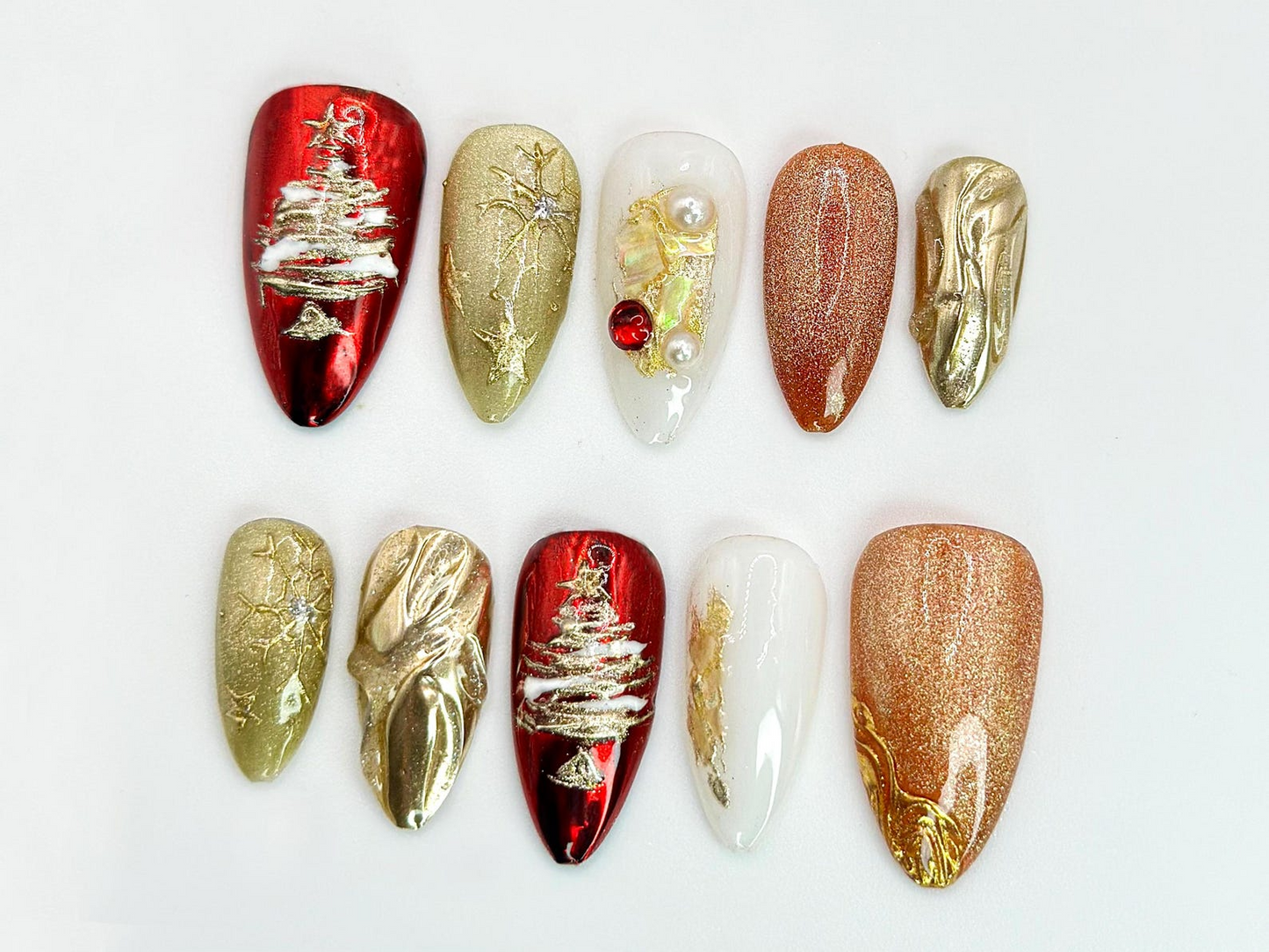 Christmas Tree Press On Nails | Red & Gold Holiday Nail Art with 3D Details | Christmas Tree, Pearl Accents | Holiday Nail Set| JC536HC