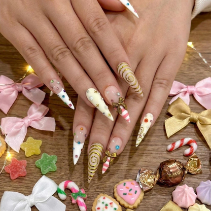 Gold Swirl Cute Press On Nail | Playful Luxury Nail Art | Creative Candy Swirl Nails | Handmade Artistic Candy Nails Set| JB268EC