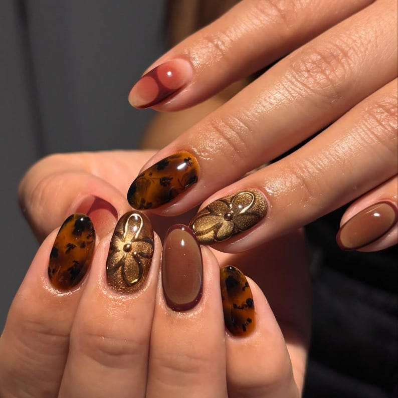 Autumn Burgundy Tortoiseshell Press On Nails | Gold Orchid Accent Nails | Gradient Fall Nail Art | Elegant Autumn Nail Set | JB187EC