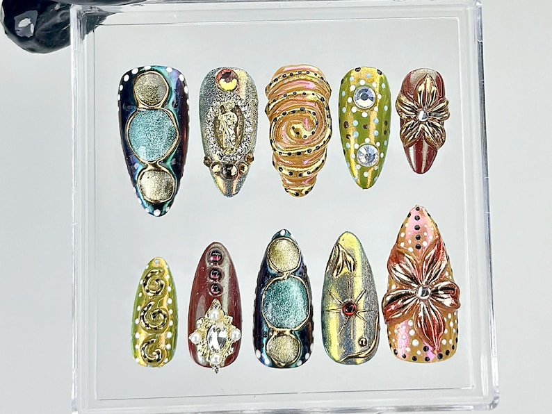 Luxe Gold Chrome Press On Nails | Artistic Metallic Fake Nails | Textured Gold 3D Design Nail Art | Gold & Silver Glam Press Ons | HB872YK