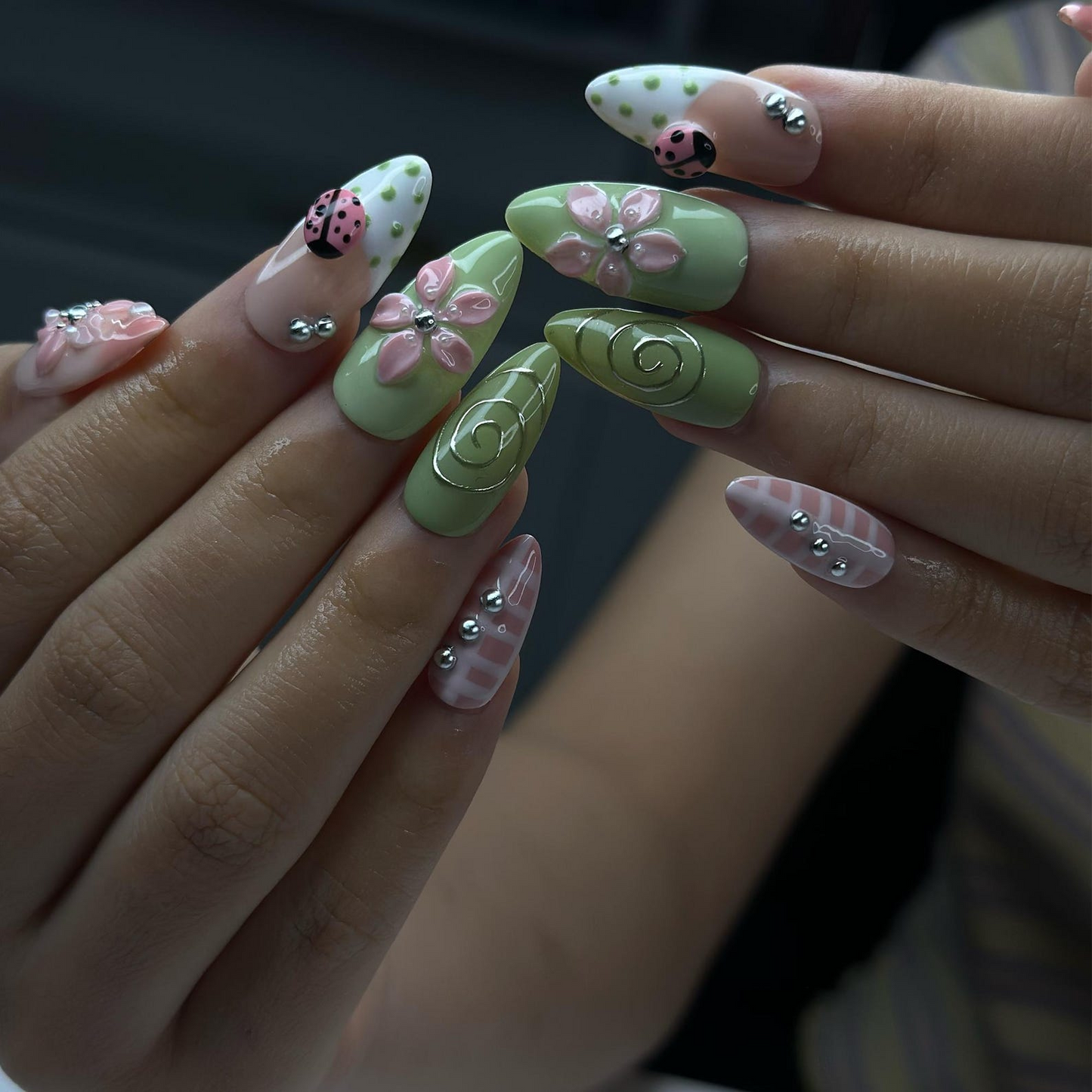 Ladybug Press On Nails Almond • Spring Garden Gift • Pink Green 3D Flower Cute Kawaii Handmade Fake Nails Reusable Set Floral Gift | OB428LG