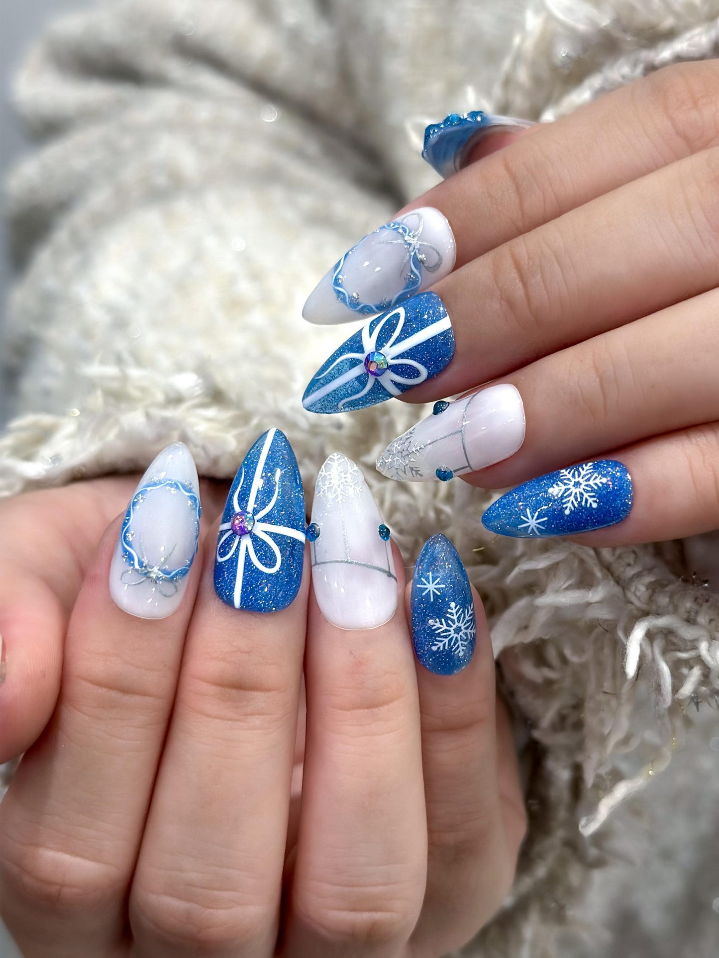Frosty Blue Winter Gift Press On Nails For Christmas | Snowflake Glitter Christmas Nails | Blue White Holiday Set | 3D Icy Tree Accent | DC930EC