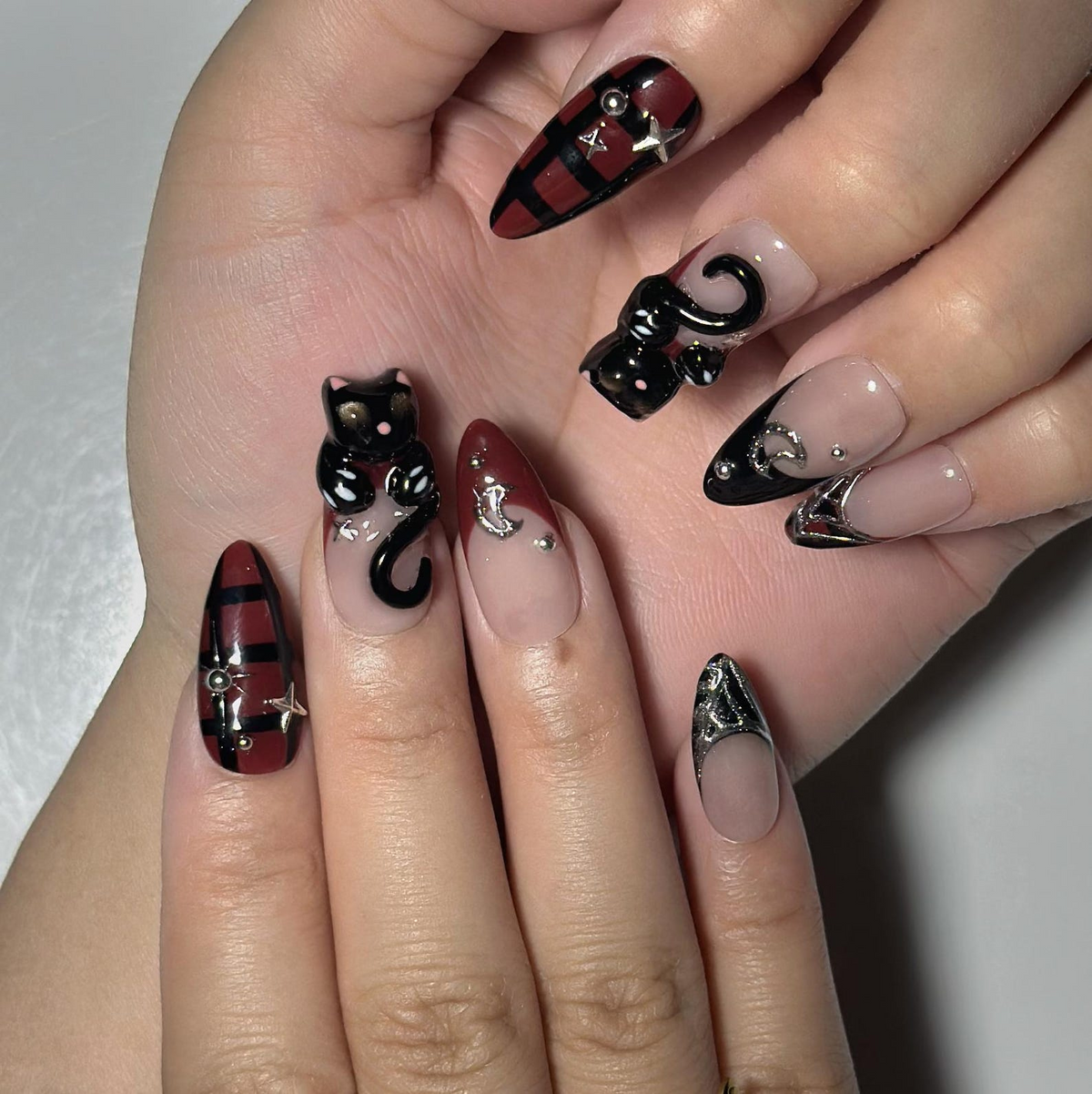 3D Black Cat Press On Nails, Gothic Burgundy Celestial Almond Nails, Handmade Gel Acrylic Set | OB459XG