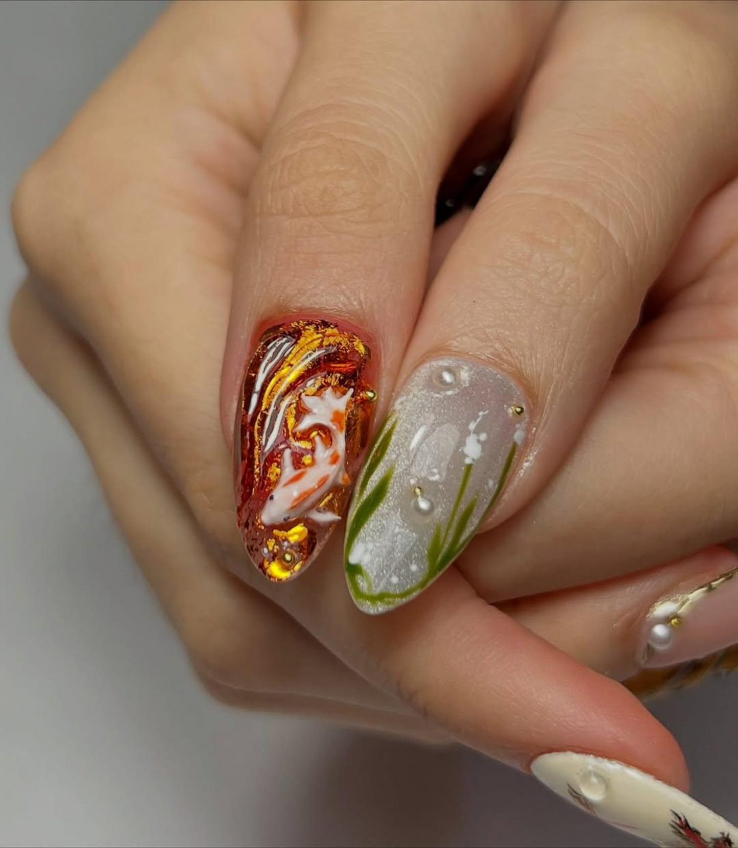 Autumn Maple Leaf Press On Nails | Fall Gold Glitter Nail Art | Orange & Cream Cozy Nails | Elegant Pearl Accent Nails |JB208EC