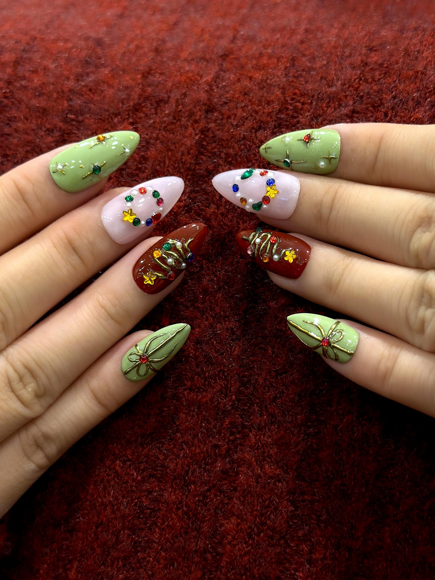 Candy Light Christmas Press On Nails | Red Green Holiday Nail Art | 3D Star & Ornament Nail Art | Festive Winter Nail Set | HB1211EK