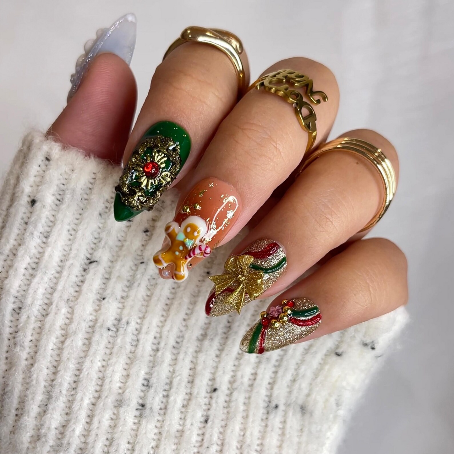 Wonderland Christmas Press On Nails | Candy Cane & Gingerbread Nails | Festive Holiday 3D Art | Wreath Press Ons | Cute Winter Nail |JB235HC