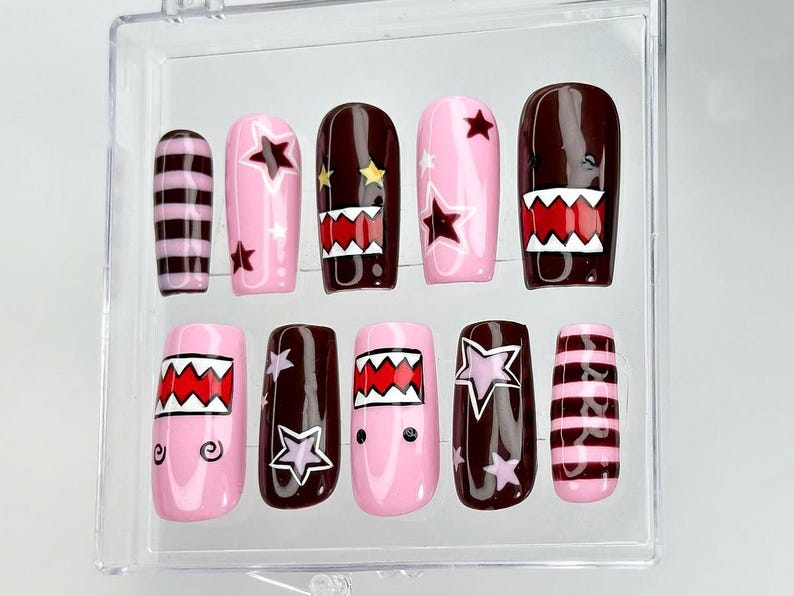 Kawaii Pink Monster Press On Nails | Domo Character Nail Art | Pink & Brown Cartoon Nails | Cute Star Stripes Nails | Handmade Nails|HC970DC