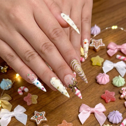 Gold Swirl Cute Press On Nail | Playful Luxury Nail Art | Creative Candy Swirl Nails | Handmade Artistic Candy Nails Set| JB268EC