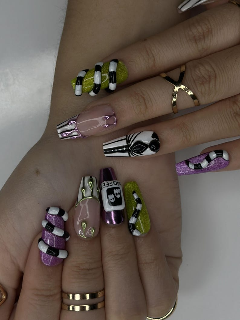 Spooky Stripes Press On Nails | Beetle-Inspired Gothic Nail Art | Handmade Creepy Cute Nails | Halloween Party Nail Art |