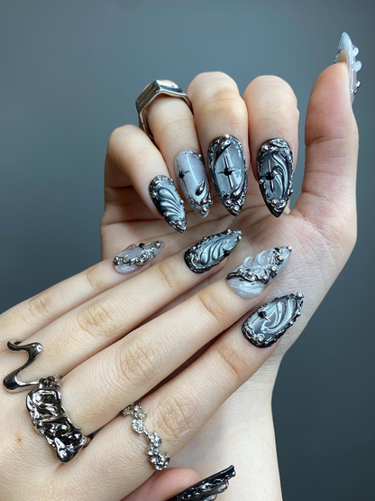 Silver Gothic Press On Nails | Black Chrome Metallic Nail Art | Handmade Dark Luxury Press Ons | Abstract Stiletto Nails | HC1254GC