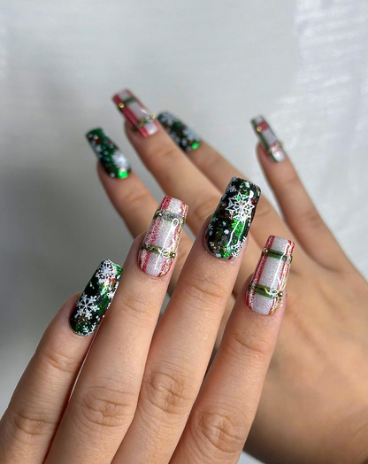 Holiday Sparkle Green Press On Nails For Christmas | Red Green Christmas Nails | Snowflake Glitter Nail Art | Festive Press Ons | Winter Nails | JC227HC