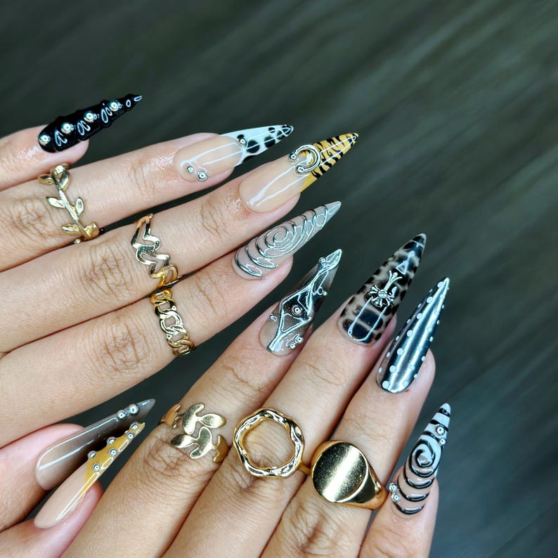 Gothic Silver Black Press On Nails | Spiral Gothic Nail Art | 3D Cross & Spiral Fake Nails | Punk Style Press Ons | Dark Nails | HC533YC