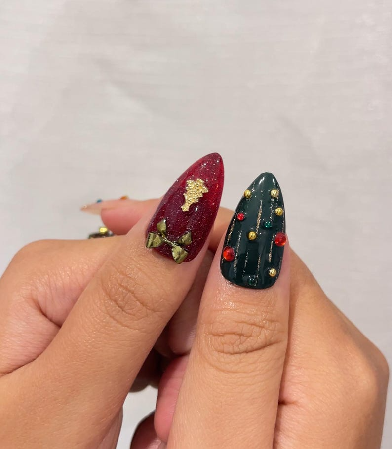 Luxe Christmas Press On Nails | Red Green Gold Christmas Nails | 3D Bow & Bell Nail Art | Festive Winter Press Ons | Christmas Set| HB1208H