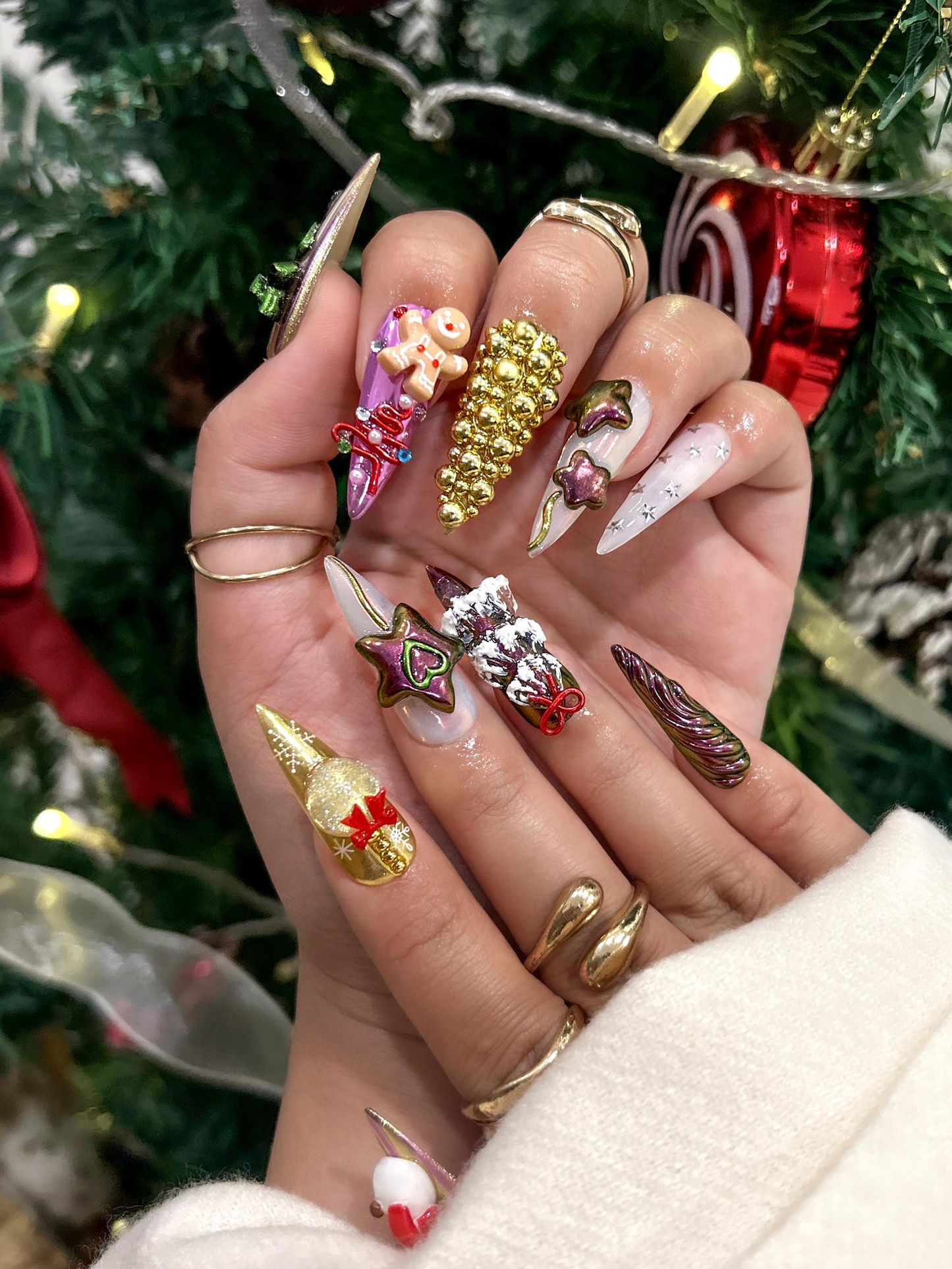 Luxury Chrome Christmas Press On Nails | 3D Star & Snowman Nails | Metallic Holiday Bow Set | Gold Beads And Gingerbread Accents | JC244EK