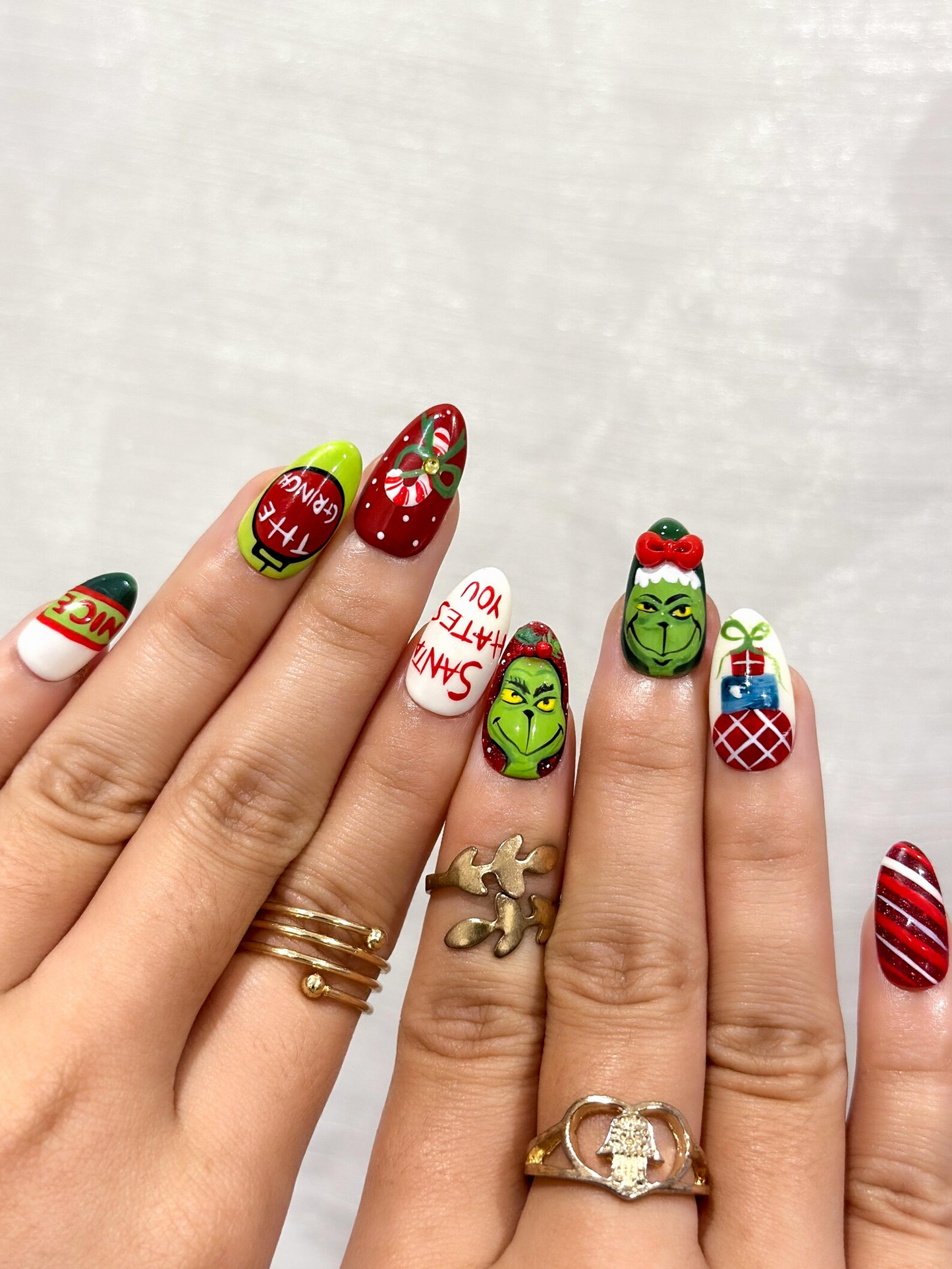Grinch Mischief Press On Nails For Christmas | Cute Cartoon Winter Nail Art | Funny Holiday Nails | Red Green Christmas Set |JB227EG