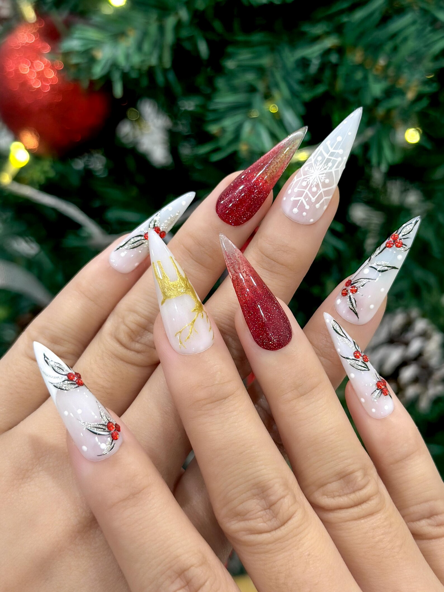 Red Plaid Reindeer Christmas Press On Nails | Holiday Plaid Winter Nail Art | Gold Reindeer Nails | Red Ombre Glitter Nail | JC252EC