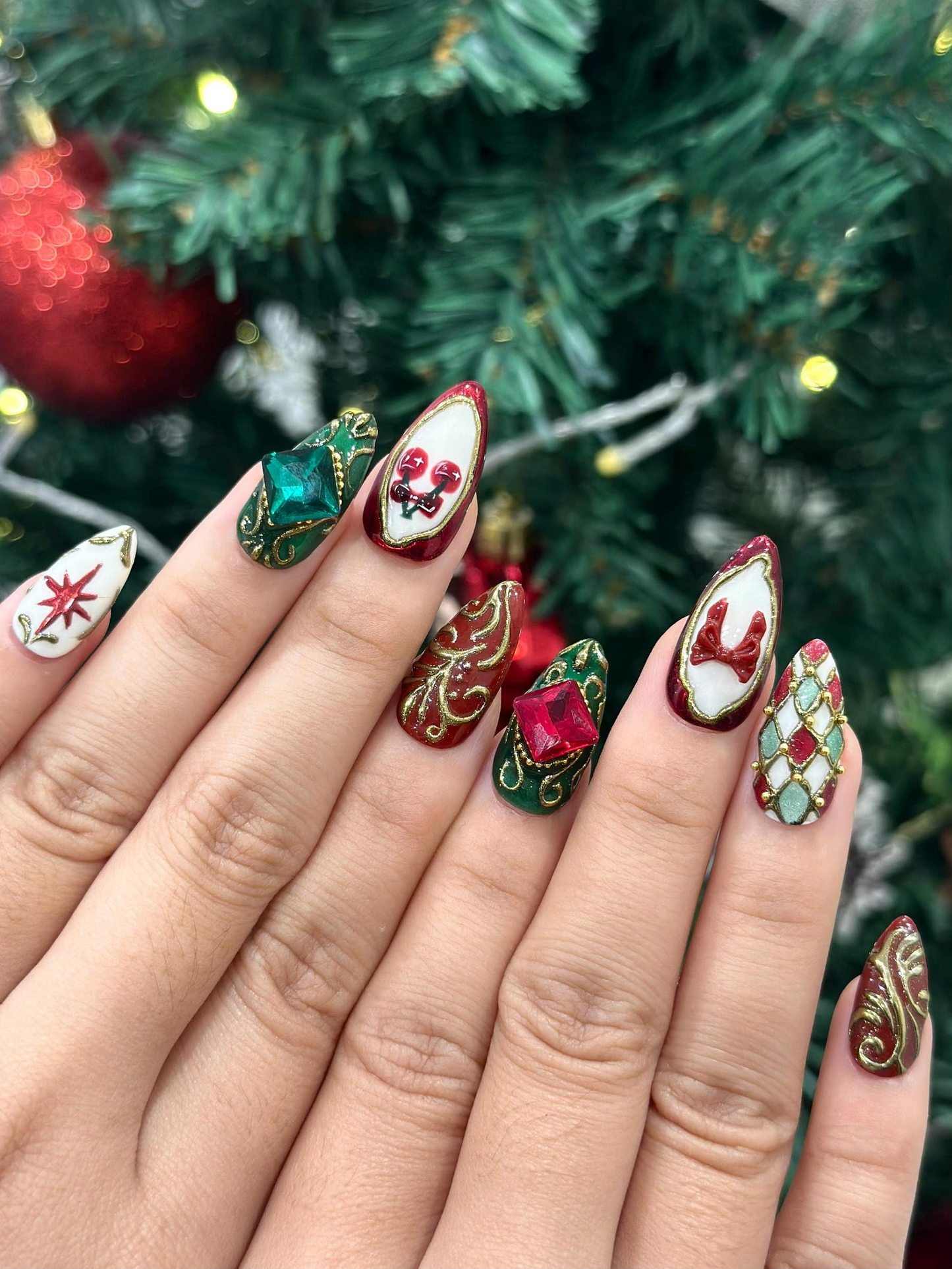 Gemstone Christmas Press On Nails | Red & Green Nails | Baroque Holiday Nail Art | Lux Christmas Press Ons | Elegant Festive Set| JB253HK