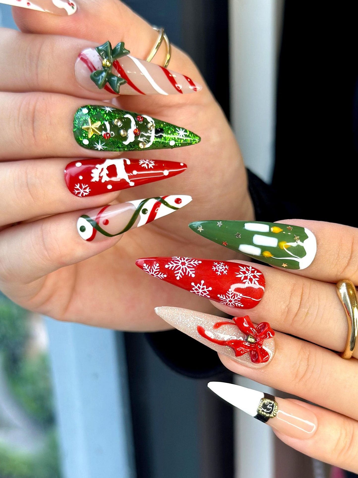 Cozy Knit Christmas Press On Nails | Red Green Holiday Nail Art |Festive Tree & Ribbon Design| Candy Cane And Snowflake Design | HB1195EK