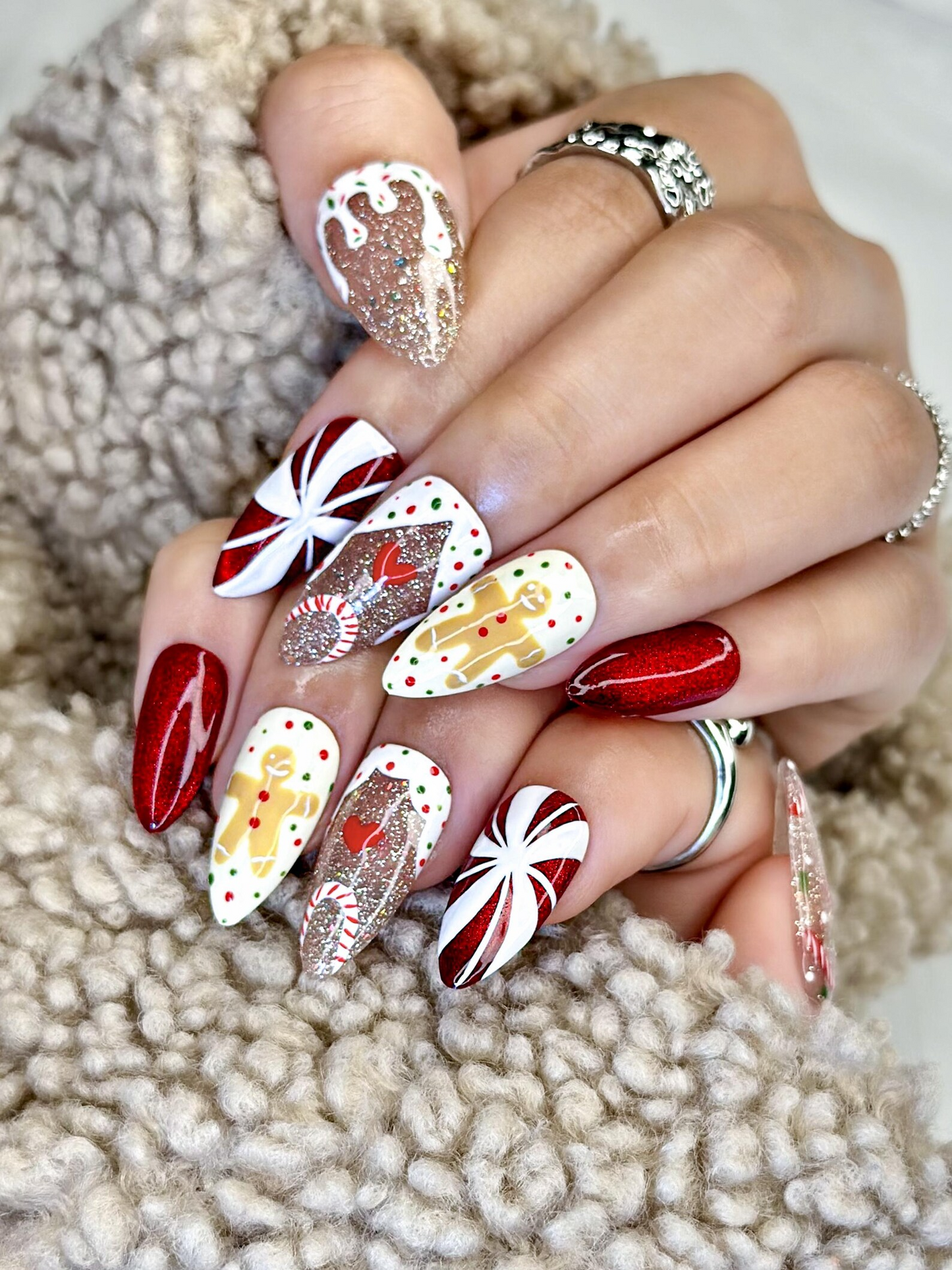 Wonderland Christmas Press On Nails | Santa Claus Christmas Nail Art | Candy Cane & Tree Nails | Cute Winter Nail Set | JB219EK