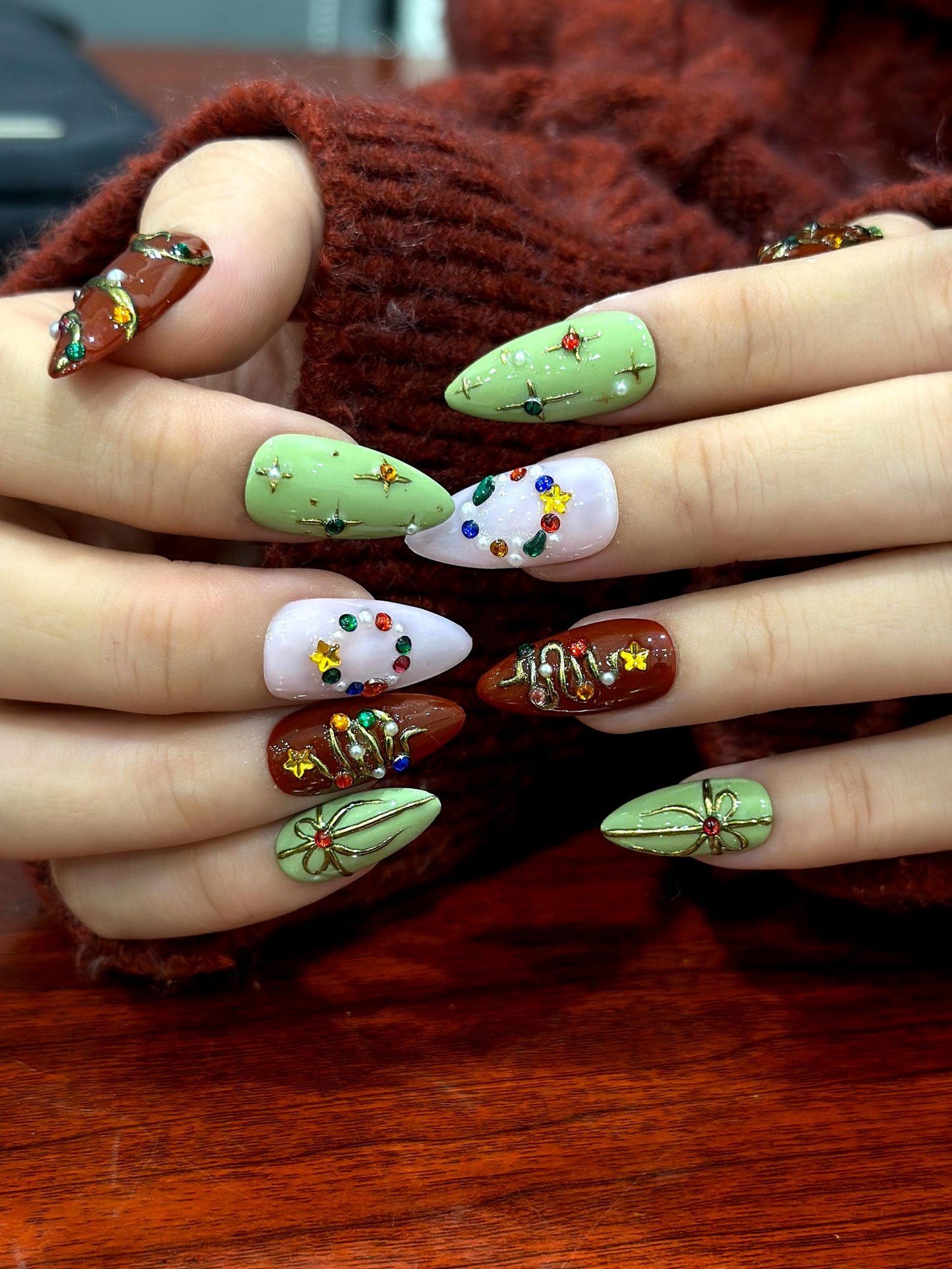 Candy Light Christmas Press On Nails | Red Green Holiday Nail Art | 3D Star & Ornament Nail Art | Festive Winter Nail Set | HB1211EK