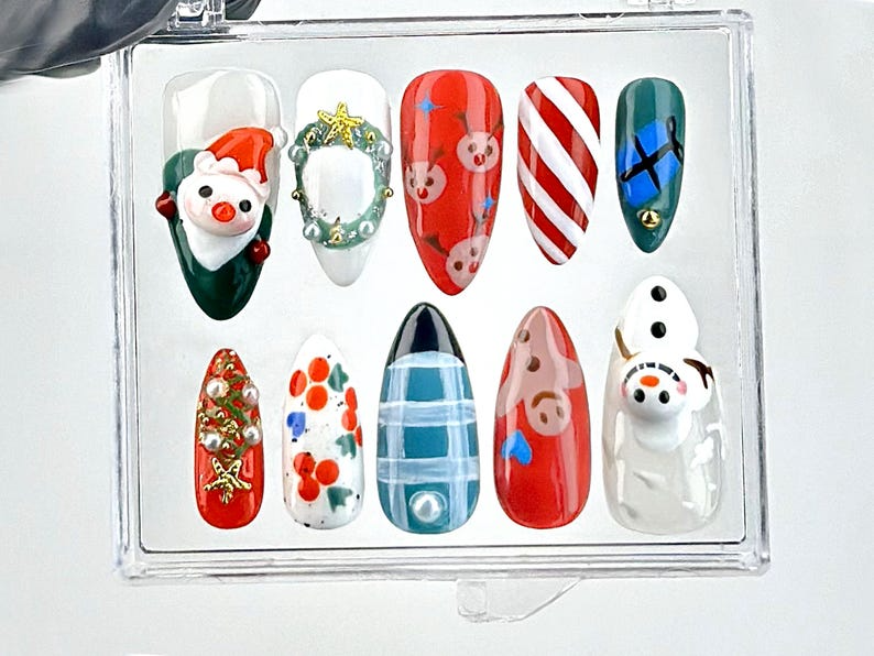 Christmas Spirit Press On Nails | Festive and Fun Holiday Designs Acrylic Nails | Festive Holiday Fake Nails | Winter Nails | HB636YC
