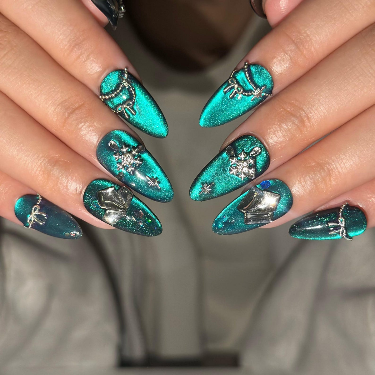 Christmas Winter Press On Nails, Teal Cat Eye Long Almond Nails, 3D Snowflake Silver Charms, Handmade Holiday Nail Art, Gift for Her|OB706XA