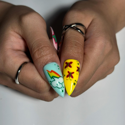 Colorful Press On Nails with Retro Star Art , Whimsical Hand Painted Nails , Funky Statement Nails for Trendy Gift | OB527WC