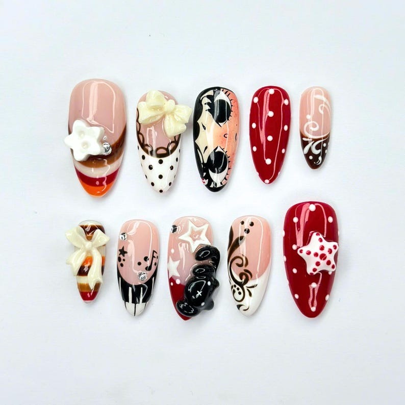 Coquette Press On Nails with Teddy Bear & Ribbon | 3D Vintage Fake Nails in Almond Shape | Handmade Cute Nails for Date, Everyday | OB472UC