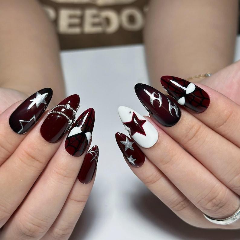 Dark Red Gothic Press On Nails with Spider Web | Burgundy Star Fake Nails | Handmade Alternative Nail Art for Halloween, Party | OB504UC