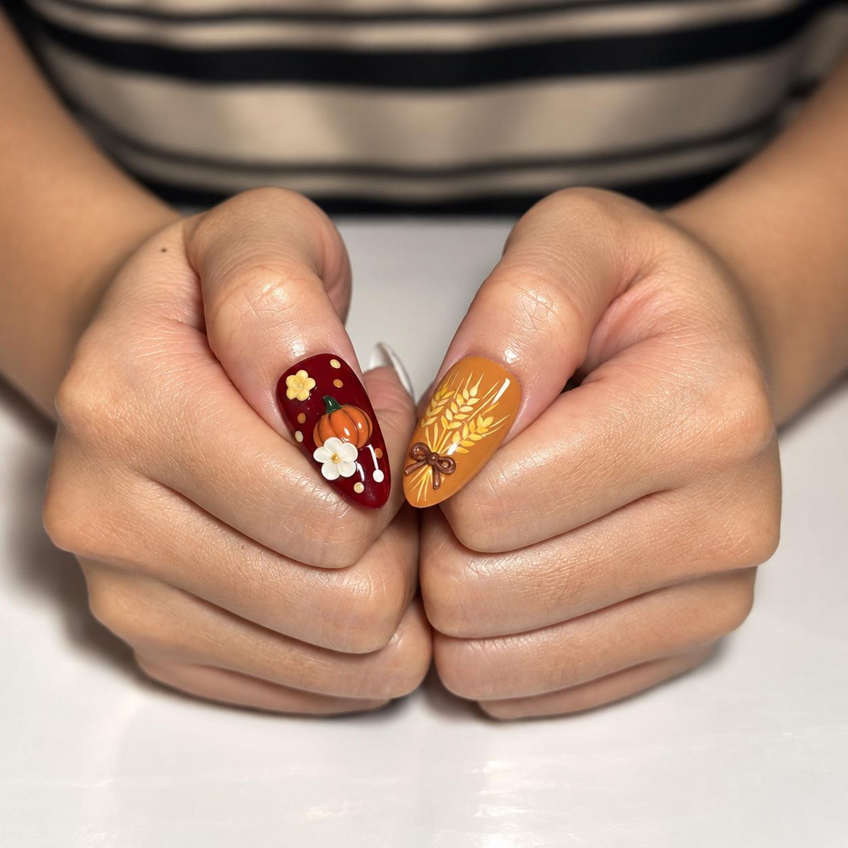 Fall Press On Nails, 3D Pumpkin Nails, Thanksgiving Almond Nail Art, Autumn Plaid Florals | OB702XT