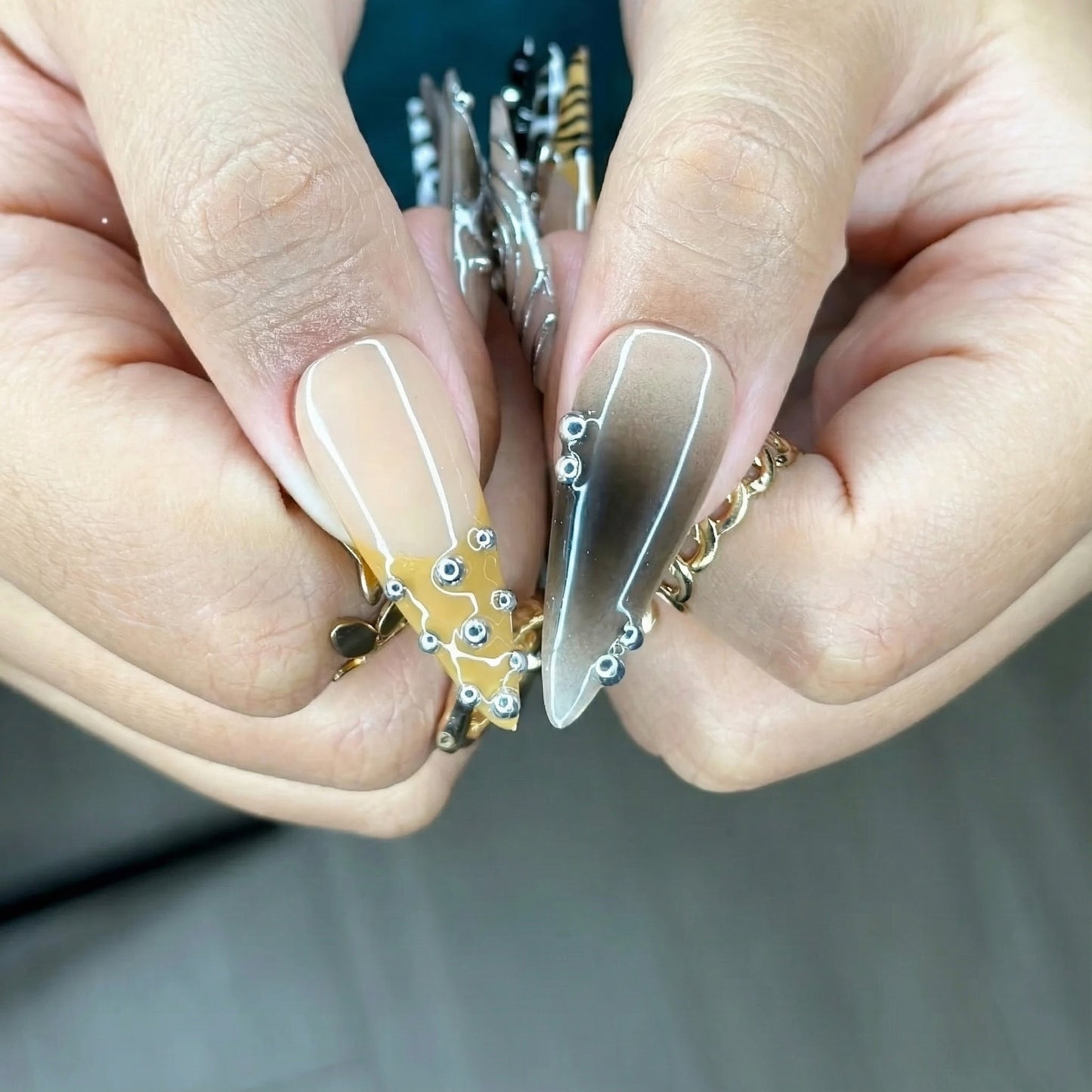 Gothic Silver Black Best Presson Nails | Spiral Gothic Nail Art | 3D Cross & Spiral Fake Nails | Punk Style Press Ons | Dark Nails | HC533YC