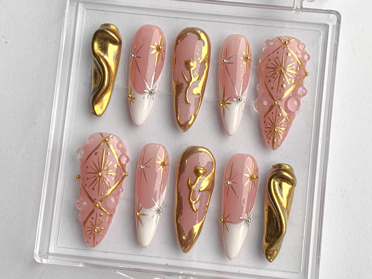 Luxury Gold Swirl Press On Nails | Elegant Gold-Infused Nail Art | Modern Pink Press On Nails with Gold Detailing On Fake Nails | HD290T