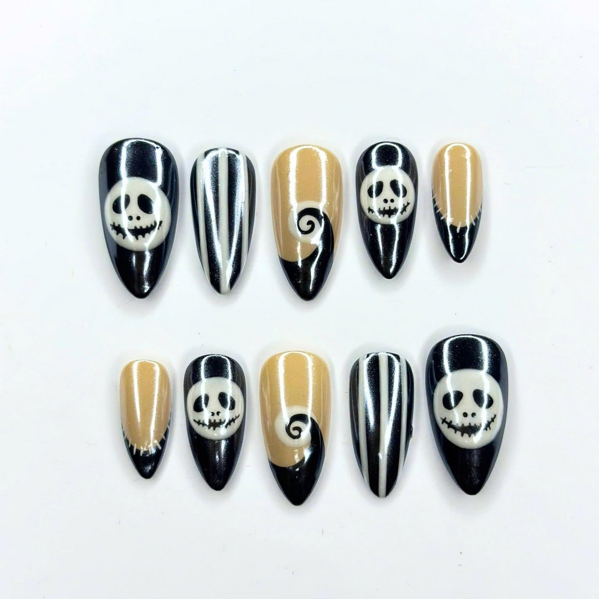 Halloween Press On Nails, Skeleton Face Nails, Black White Striped Nails, Spooky Almond Press Ons, Halloween Nail Art , OC673UI