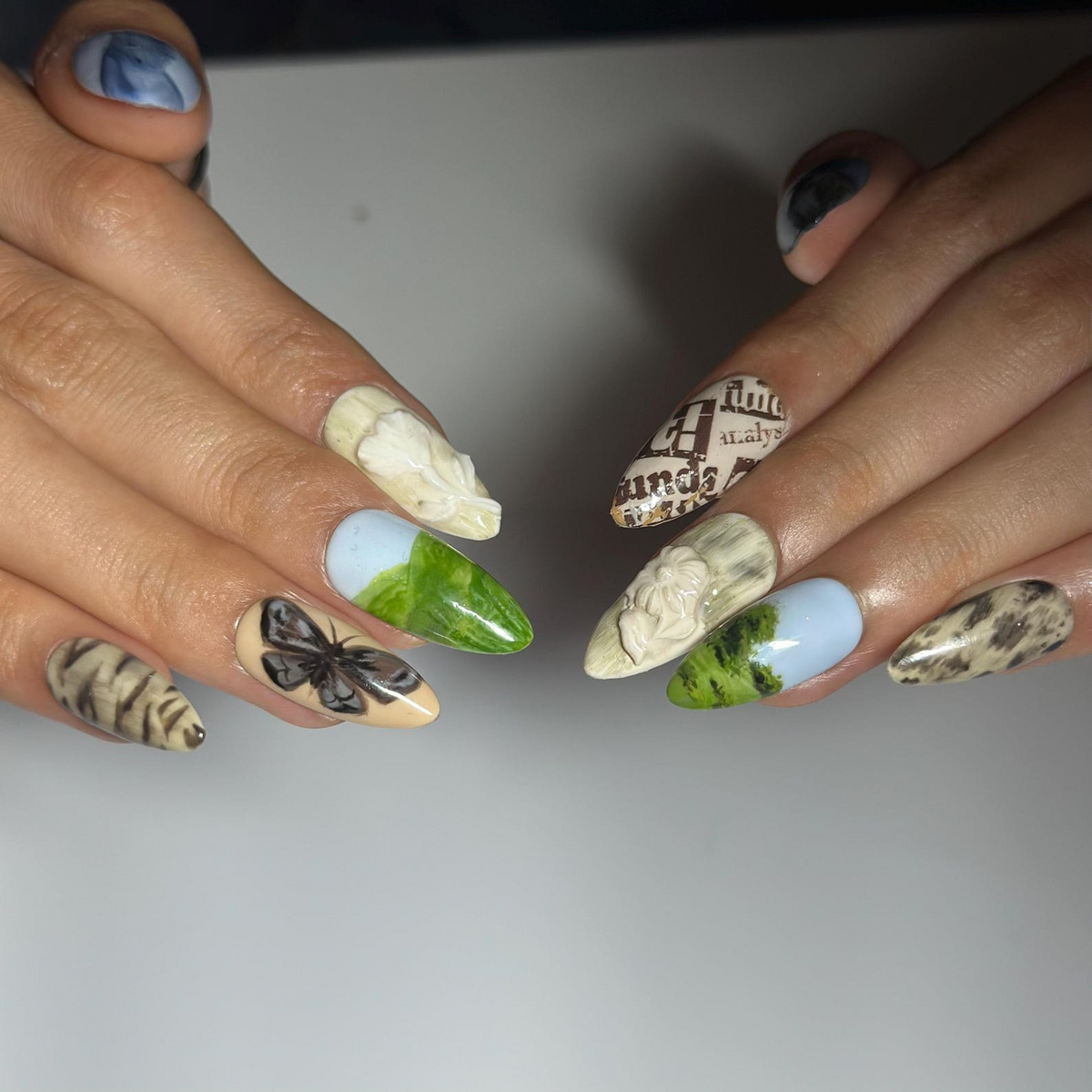 Handmade Woodland Press On Nails, 3D Flower Almond Nails, Deer & Horse Art, Vintage Nature Nails | OB723XA