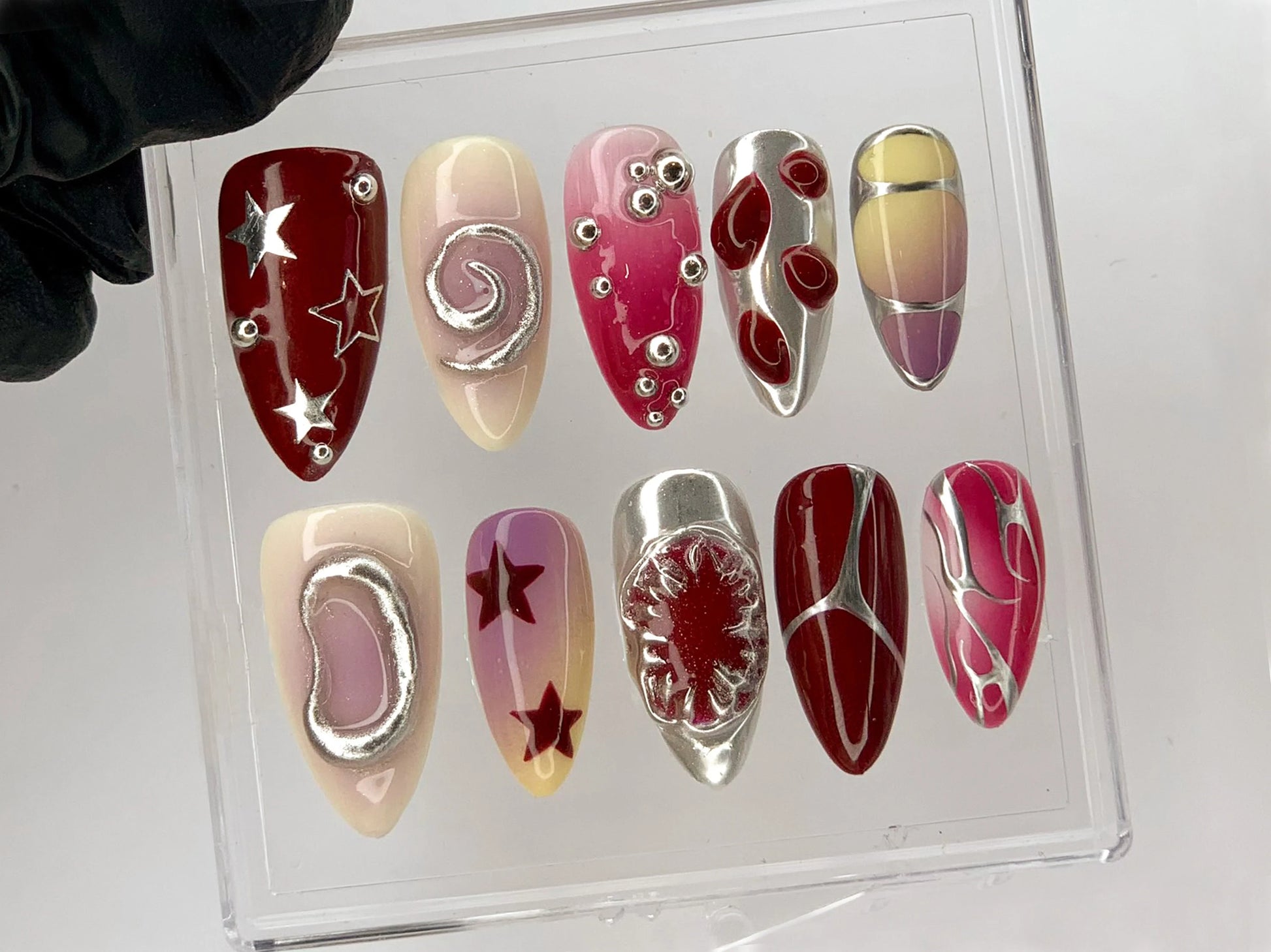 Y2K Chrome 3D Nails 2025 Trend
