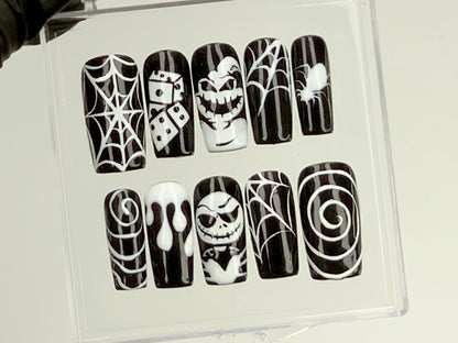 Spooky Halloween Press On Nails | Creepy Cute Nail Art | 3D Spider Web and Skull Acrylic Nails | Gothic-Inspried Fake Nails | Custom| HD562Y