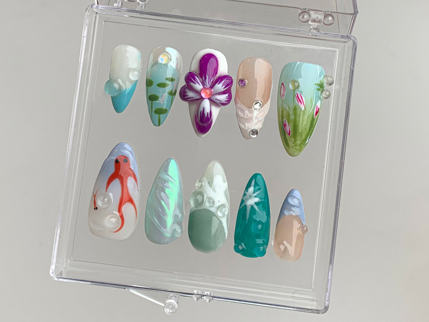 Ocean Theme Press On Nails - Beach Inspired Fake Nails | Handpainted Flower Nail Art | Ocean-Inspired Press On Nails | Ocean nails | HD305T