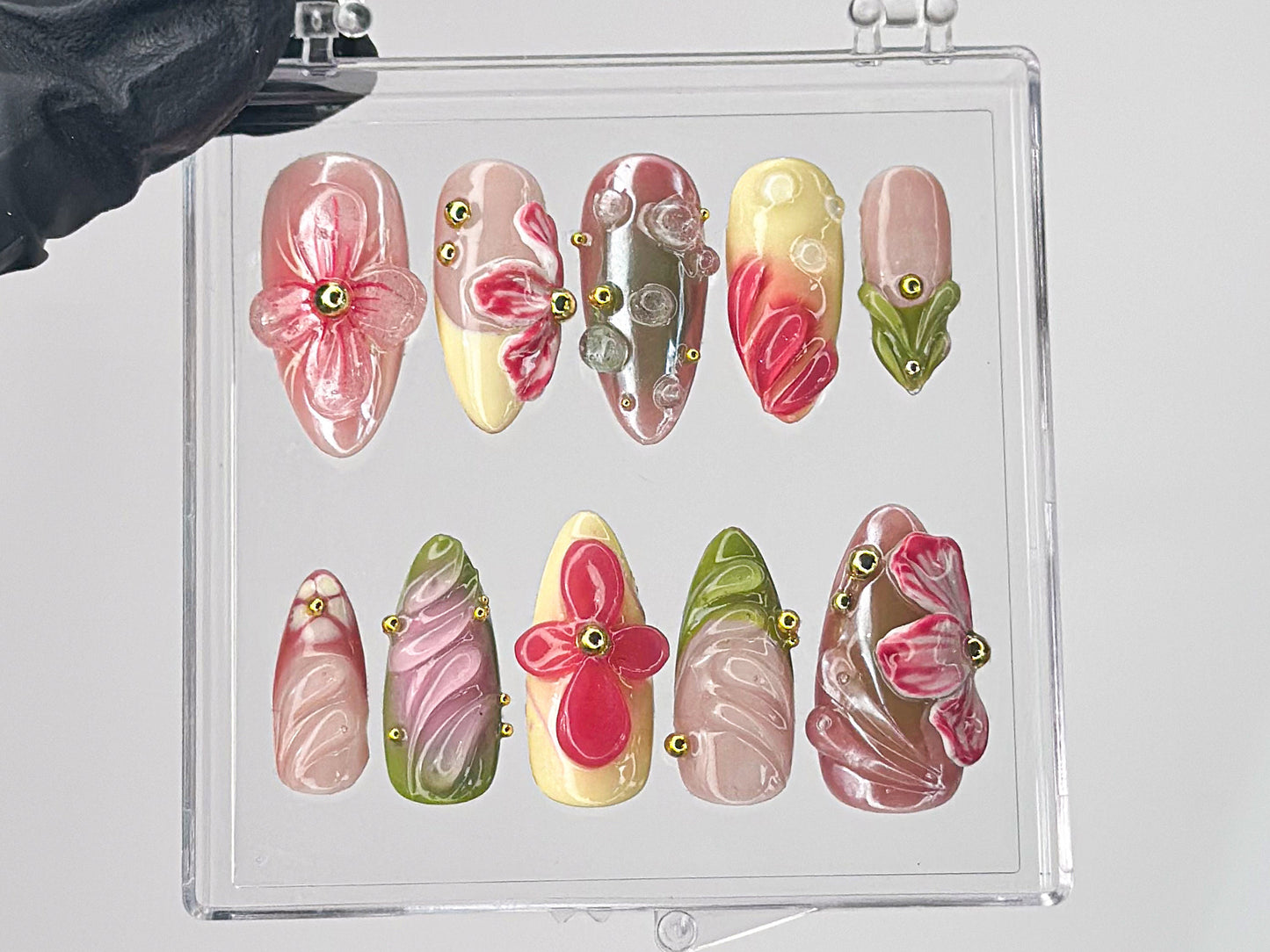 Designer Floral Press On Nails | Luxury 3D Flower Nail Art | Custom Press On Nails | Romantic Nail Art in Fake Nails | Press Ons | HD453TL