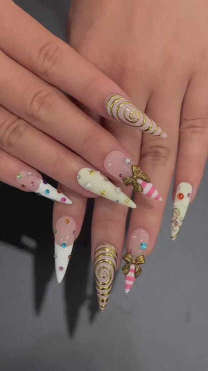 Gold Swirl Cute Press On Nail | Playful Luxury Nail Art | Creative Candy Swirl Nails | Handmade Artistic Candy Nails Set| JB268EC